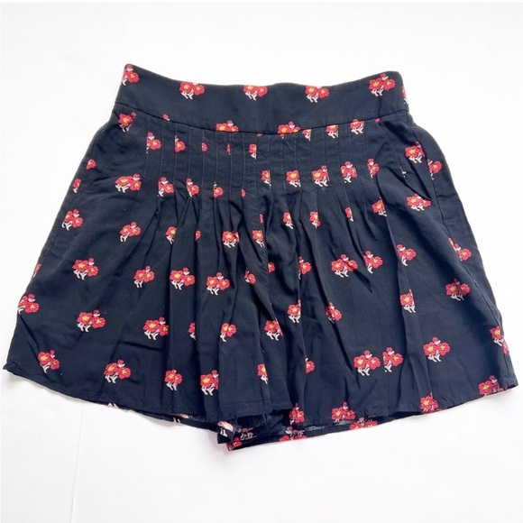 Pants - Maeve Anthropologie Skort Shorts Pleated Front Floral